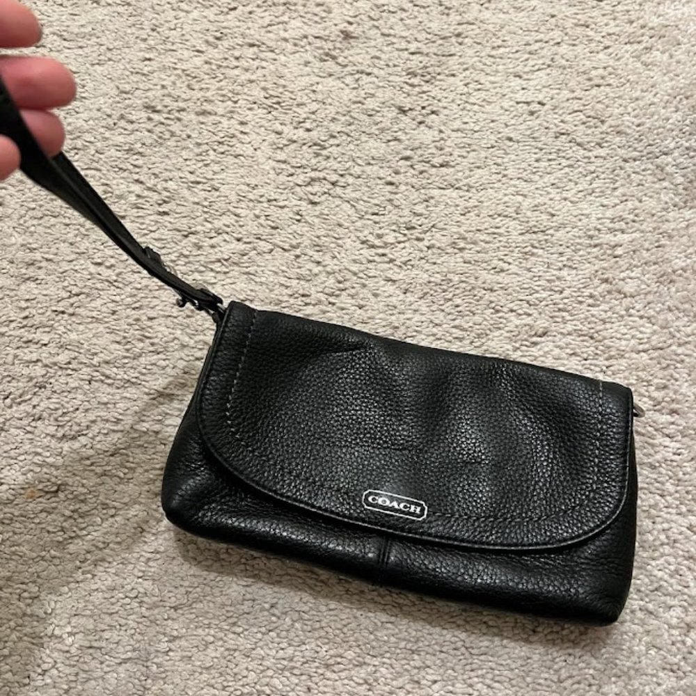 Black Coach Wristlet Clutch